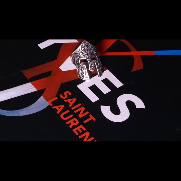 Men’s Stainless Steel Knight Ring - Picture 2 of 3